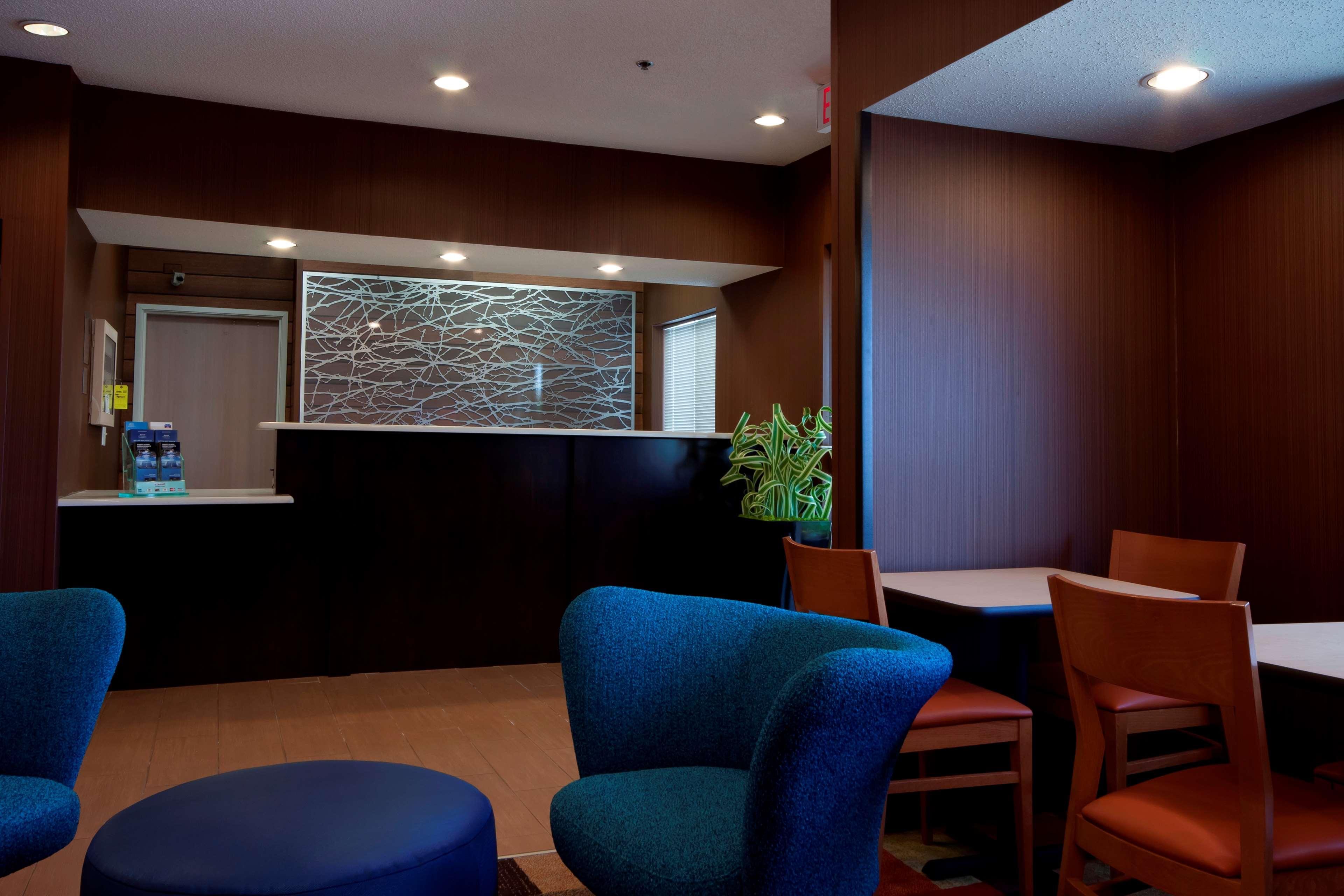 Wingate By Wyndham Gurnee Hotel Exterior photo